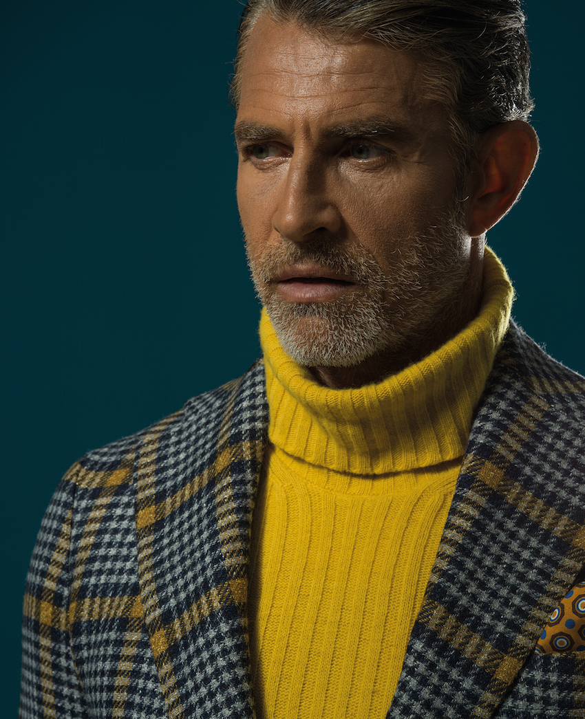 Abito con dolcevita uomo clearance